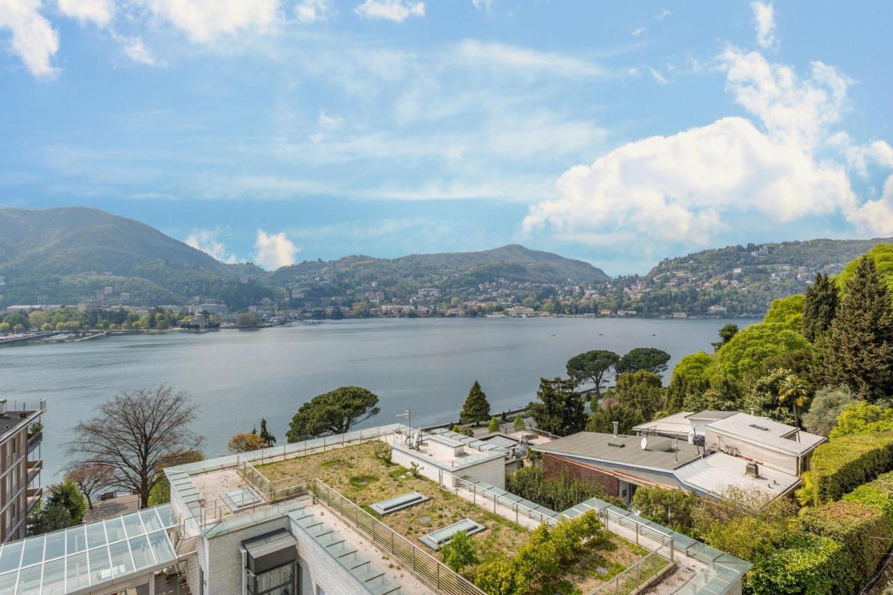 Attico Vista Lago Como Bagian luar foto